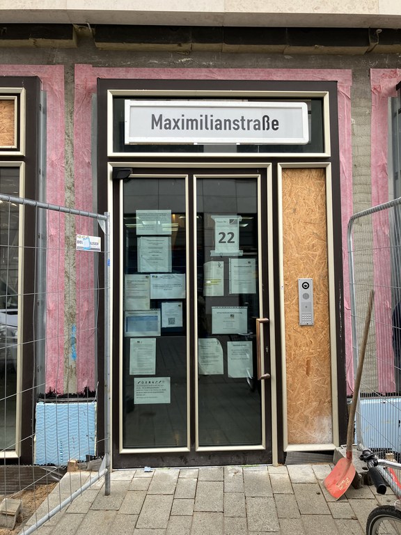 Haustür Maximilianstr22.jpg